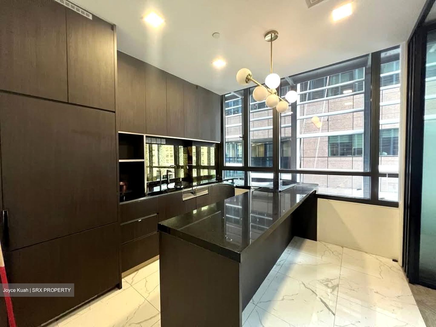 PLUS (D1), Office #564599921